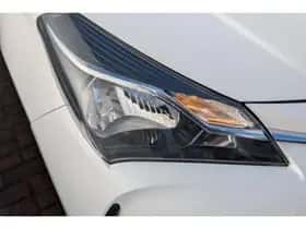 Toyota Yaris (2020) thumbnail 13