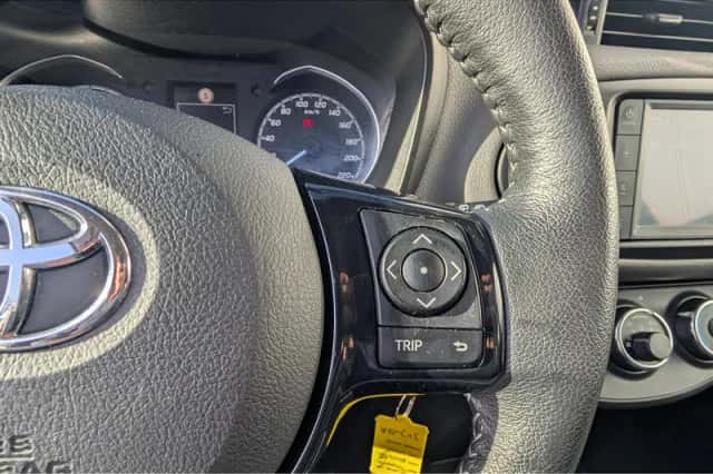 Toyota Yaris (2020) thumbnail 22