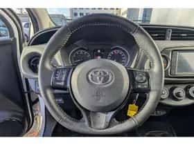 Toyota Yaris (2020) thumbnail 23