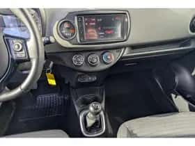 Toyota Yaris (2020) thumbnail 24