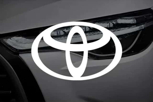 Toyota Yaris (2020) thumbnail 32