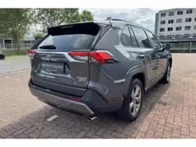 Toyota RAV4 (2019) thumbnail 12