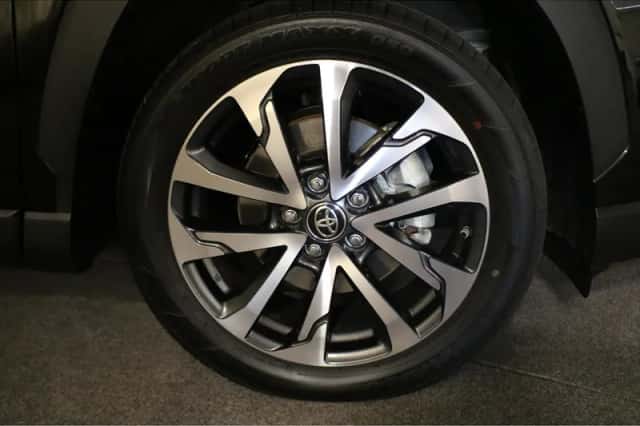 Toyota Corolla (2024) thumbnail 7