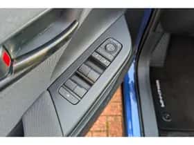 Toyota C-HR (2025) thumbnail 22