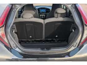 Toyota Aygo (2024) thumbnail 12