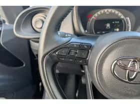 Toyota Aygo (2024) thumbnail 24