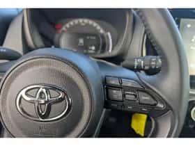 Toyota Aygo (2024) thumbnail 25