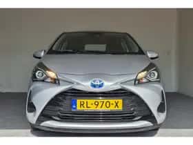 Toyota Yaris (2018) thumbnail 5