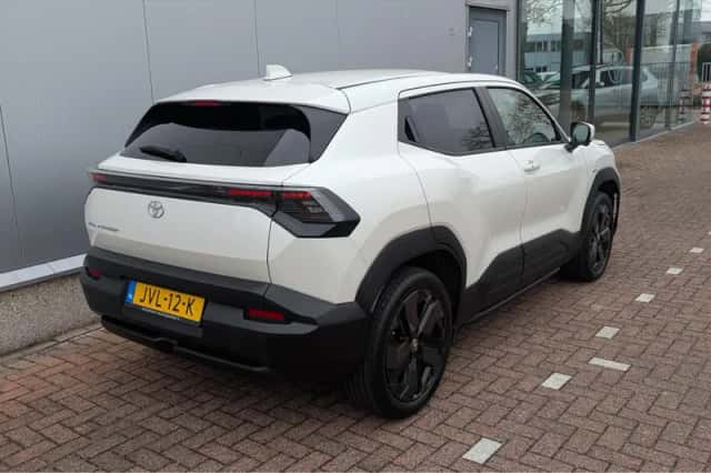Toyota Urban Cruiser (2026) thumbnail 3
