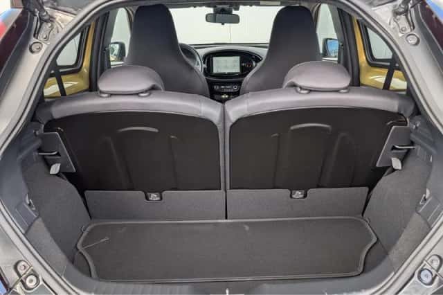 Toyota Aygo (2023) thumbnail 10