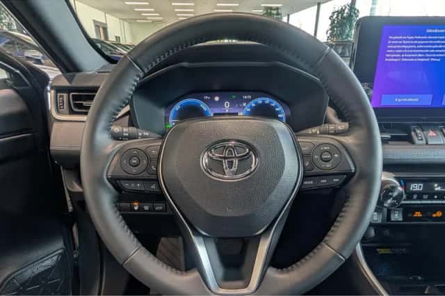 Toyota RAV4 (2025) thumbnail 27