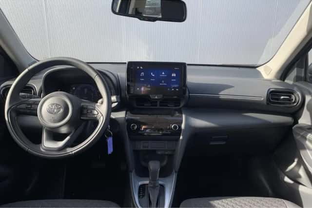 Toyota Yaris Cross (2026) thumbnail 12