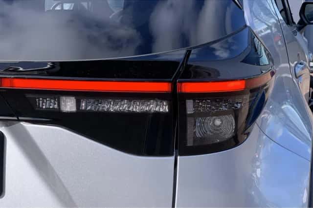 Toyota Yaris Cross (2026) thumbnail 7
