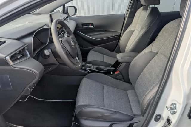 Toyota Corolla (2025) thumbnail 4