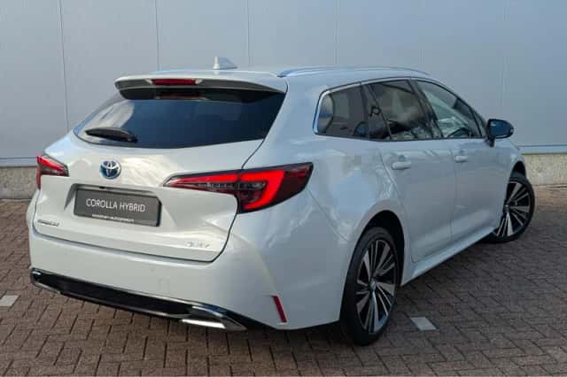 Toyota Corolla (2025) thumbnail 6