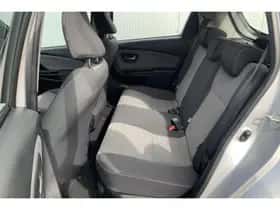 Toyota Yaris (2016) thumbnail 8