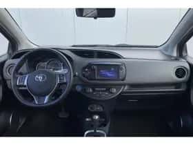 Toyota Yaris (2016) thumbnail 9