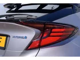 Toyota C-HR (2020) thumbnail 28