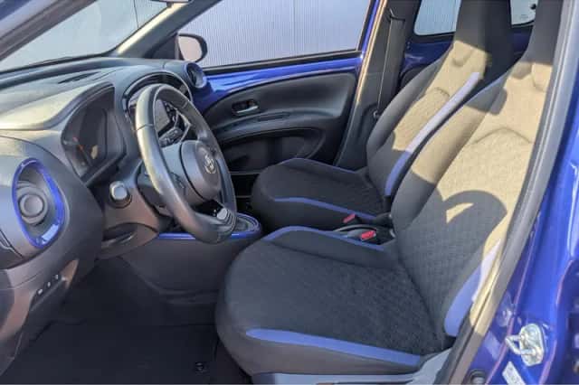 Toyota Aygo (2023) thumbnail 3