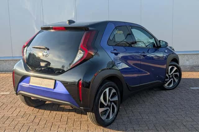 Toyota Aygo (2023) thumbnail 8