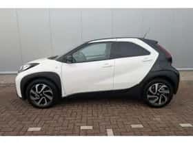 Toyota Aygo (2025) thumbnail 2