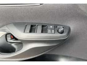 Toyota Yaris Cross (2023) thumbnail 20