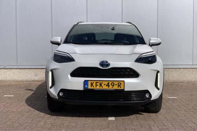 Toyota Yaris Cross (2023) thumbnail 3