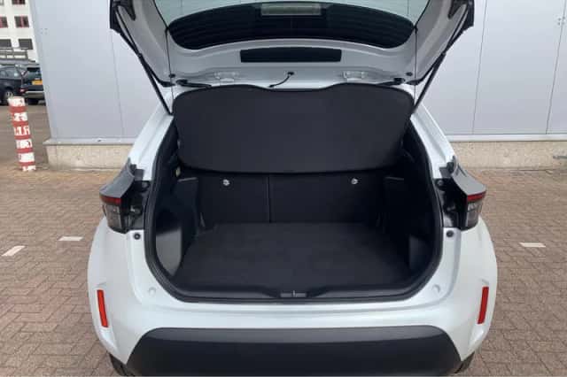 Toyota Yaris Cross (2023) thumbnail 22