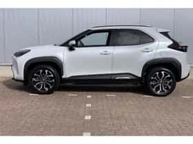 Toyota Yaris Cross (2023) thumbnail 4