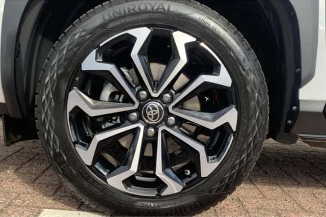 Toyota Yaris Cross (2023) thumbnail 6