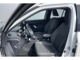 Toyota Yaris Cross (2023) thumbnail 7