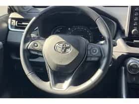 Toyota RAV4 (2021) thumbnail 11