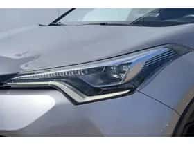 Toyota C-HR (2019) thumbnail 26