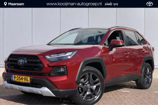 Toyota RAV4 (2022) thumbnail 1