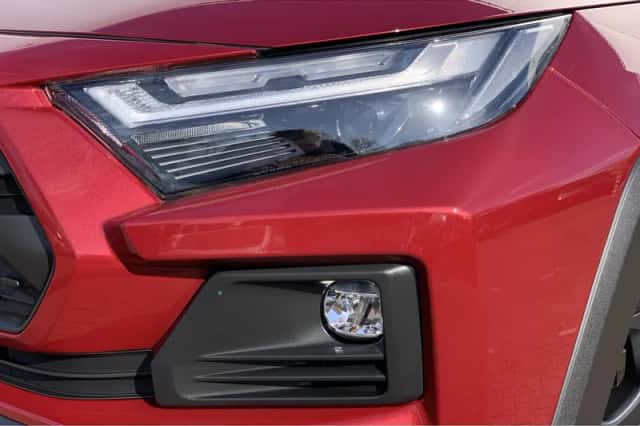 Toyota RAV4 (2022) thumbnail 22