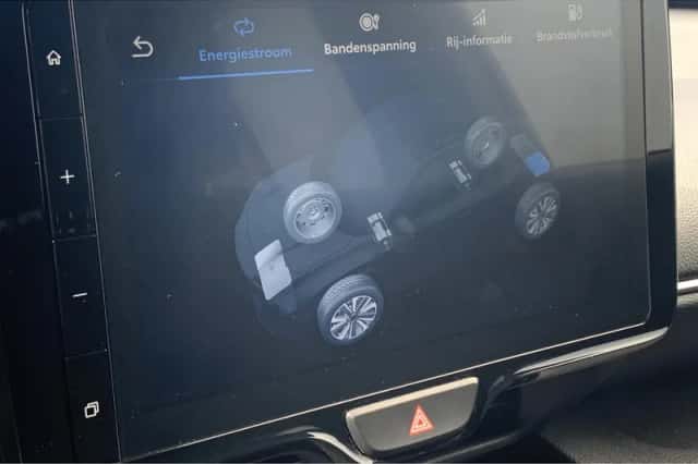 Toyota Yaris Cross (2022) thumbnail 17