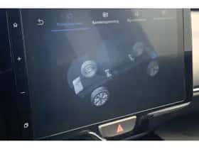 Toyota Yaris Cross (2022) thumbnail 17