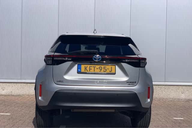 Toyota Yaris Cross (2022) thumbnail 4