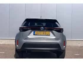 Toyota Yaris Cross (2022) thumbnail 4