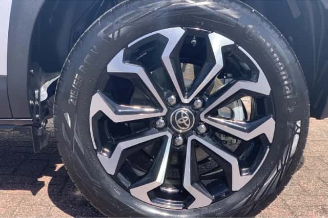 Toyota Yaris Cross (2022) thumbnail 5