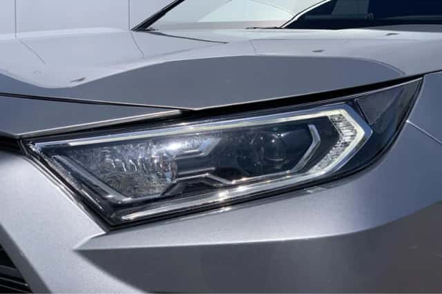 Toyota RAV4 (2019) thumbnail 25