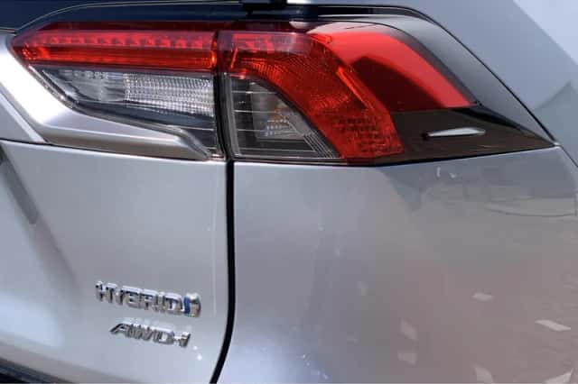 Toyota RAV4 (2019) thumbnail 26