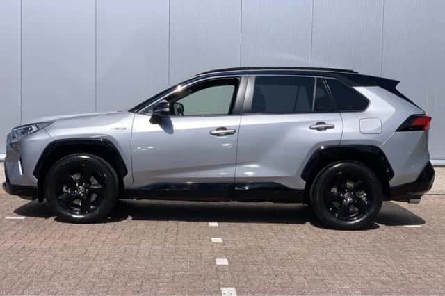 Toyota RAV4 (2019) thumbnail 4