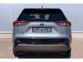 Toyota RAV4 (2019) thumbnail 5