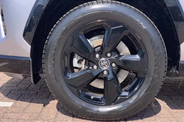 Toyota RAV4 (2019) thumbnail 6