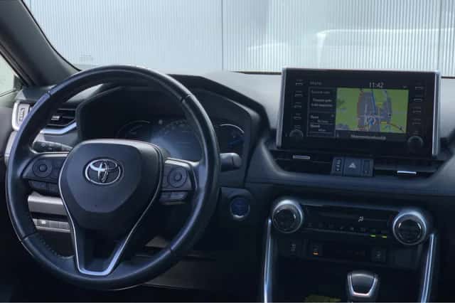 Toyota RAV4 (2019) thumbnail 10