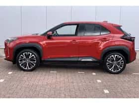 Toyota Yaris Cross (2021) thumbnail 4