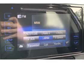 Toyota Auris (2018) thumbnail 18