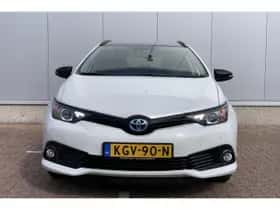 Toyota Auris (2018) thumbnail 3