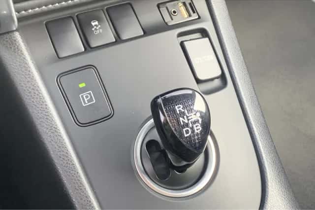 Toyota Auris (2018) thumbnail 23